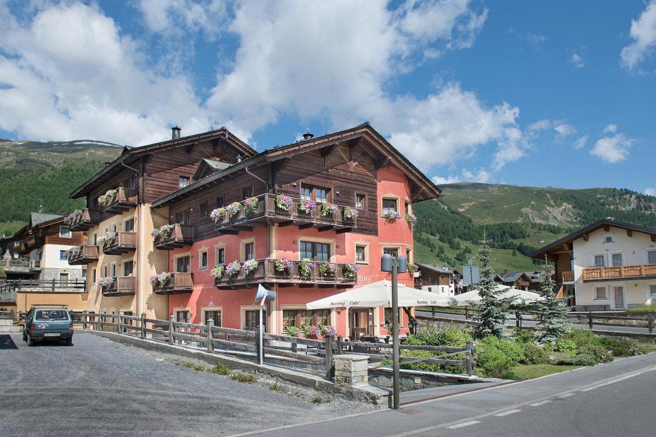 Hotel Meeting Livigno Kültér fotó